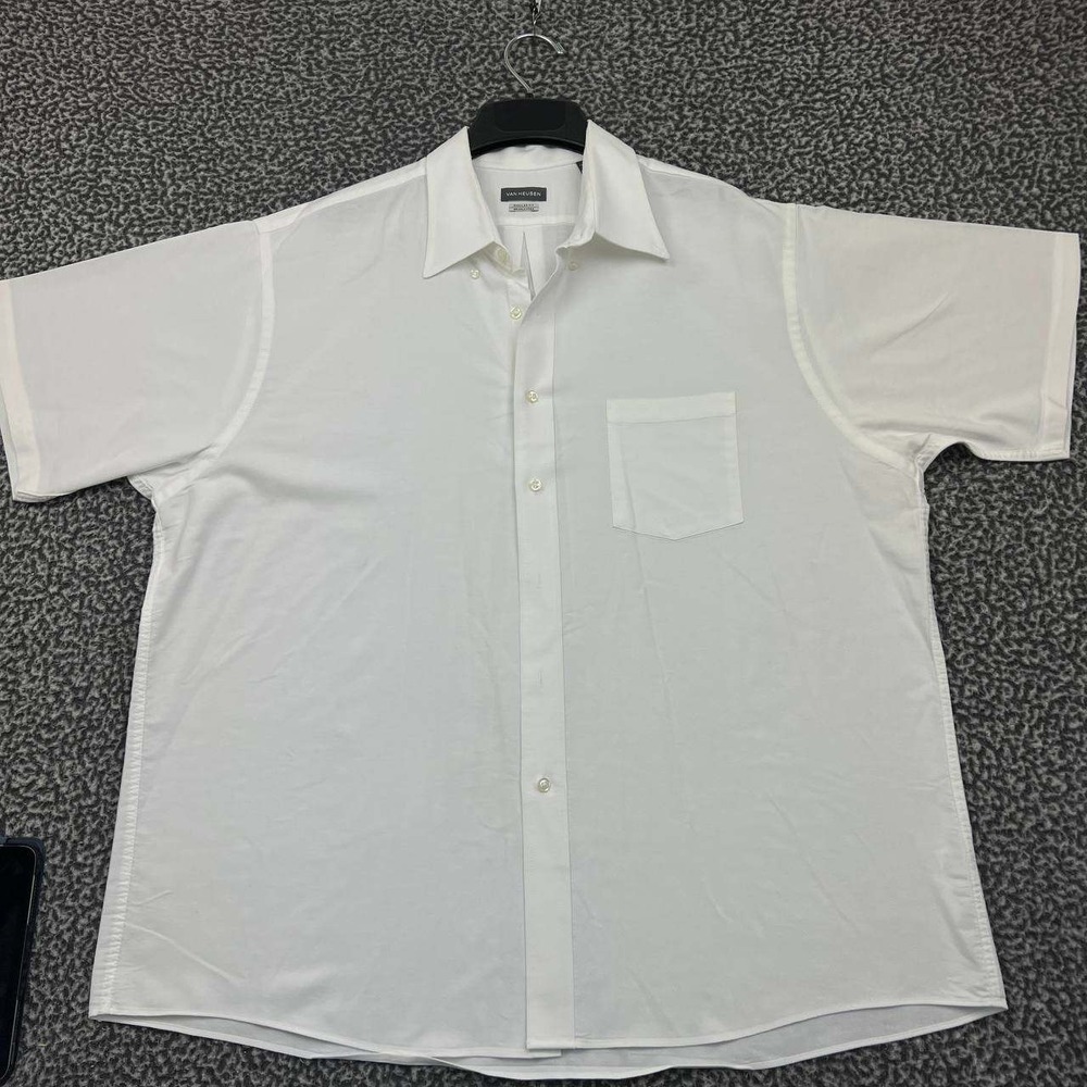 Van Heusen Button Up Shirt Men 17 1/2-18 XL White Short Sleeve Collared‎